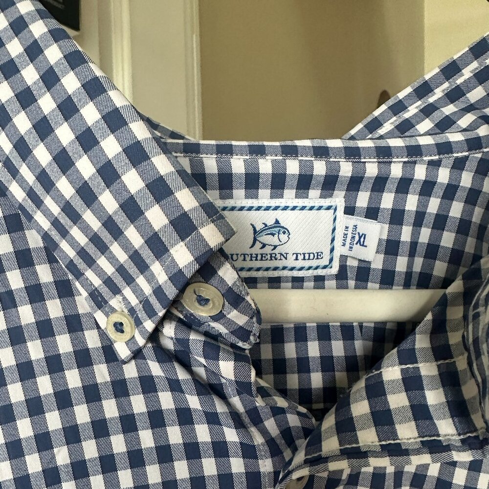 Men's XL Southern Tide button down
